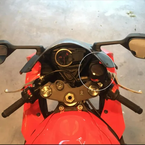 Vista 9 de MOWOK Compatible con Suzuki GSXR 600 GSX-R 750 1000 1100 1500 1300 Hayabusa Funda Protectora para Depósito de Líquido de Frenos Delantero