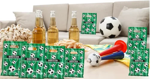 Vista 4 de Oringaga 50 bolsas de plástico con temática de fútbol, decoración de suministros para fiestas