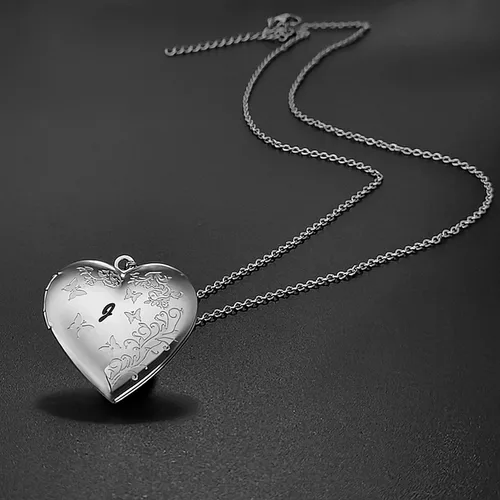 Vista 2 de Collar con medallón de corazón para mujer que sostiene fotos con letra inicial de la A a la Z, collares de mariposa para fotos