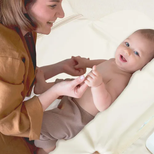 Vista 7 de Cambiador de pañales portátil, con, para recién nacido niña y niño con bolsillo de toallitas inteligentes, fácil de limpiar, impermeable, suave