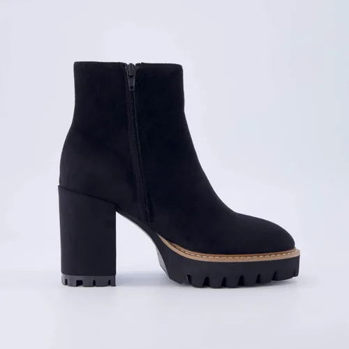 Vista 4 de CUSHIONAIRE Bota de tacón Ringo para mujer + espuma viscoelástica, anchos disponibles