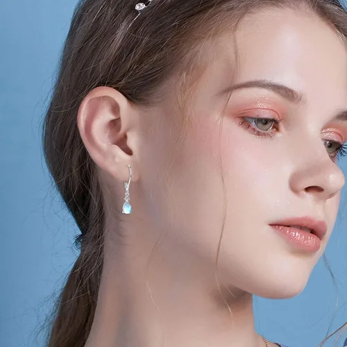 Vista 4 de Aretes de piedra lunar con cierre de palanca, turquesa, piedra lunar, circonita cúbica, piedra natal, aretes de palanca para mujer, aretes colgantes