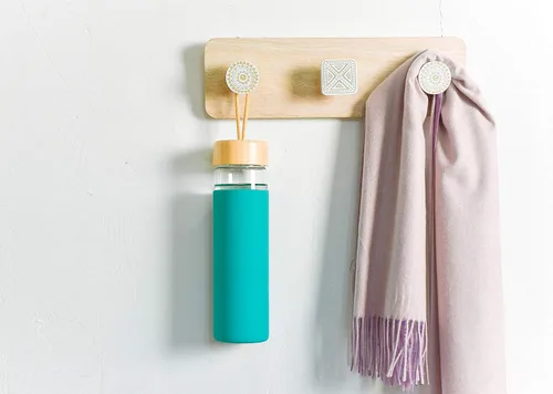 Vista 5 de Botellas de agua de vidrio de borosilicato de 20 onzas con funda de silicona, libres de BPA, aptas para lavavajillas - Botellas de vidrio Arcadia