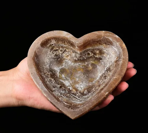 Vista 3 de AMOYSTONE Cuenco de corazón de jaspe natural de Marruecos de 5.5 pulgadas, plato de corazón de ágata marroquí, cuenco de cuarzo de cristal