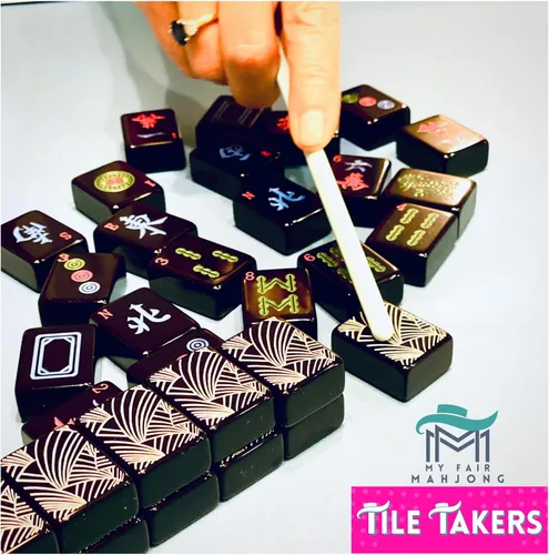 Vista 2 de Mahjong Tile Takers Divertido Fidget Ayuda a la concentración Regalo o premio único de Mahjongg Noche de juegos o torneo Novedad Mahj