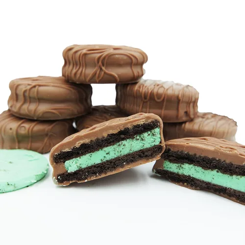 Vista 69 de Galletas Oreo bañadas en chocolate oscuro y con leche, de Philadelphia Candies