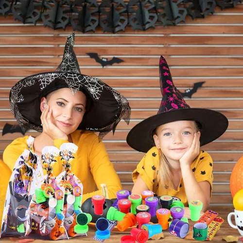 Vista 6 de BicMan Paquete de 24 artículos de papelería surtidos de Halloween, regalos de fiesta para niños, bolsas de regalo, incluye lápices, reglas, sellos