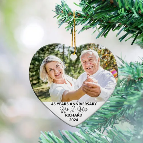 Vista 6 de Adorno de Navidad con foto personalizada 2025 para la familia, aniversario como el señor y la señora abuelos, carga cualquier imagen, cualquier foto