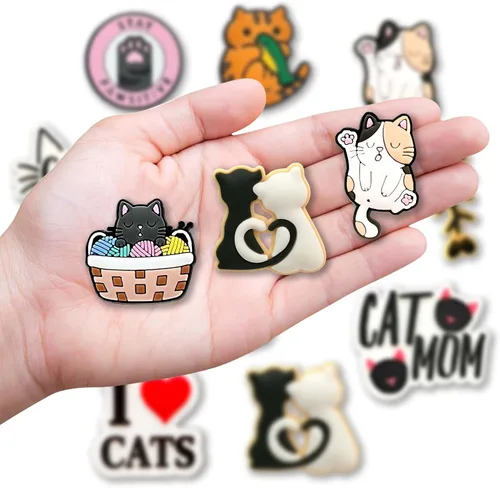 Vista 2 de Dijes para zapatos de gato de animales, 12 unidades, dijes para zapatos de cocodrilo de PVC, bonitos pasadores de zuecos, accesorios de fiesta