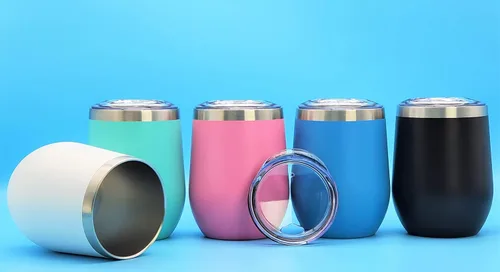 Vista 4 de Vaso de vino grabado personalizado con tapa, copa de vino personalizada de acero inoxidable sin tallo