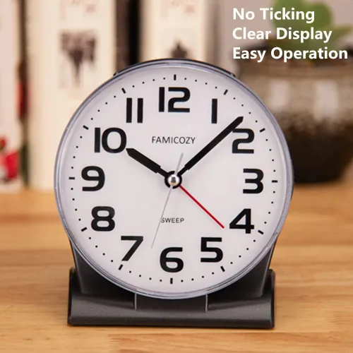 Vista 2 de FAMICOZY Reloj despertador analógico sin tictac de 4.5 pulgadas, silencioso, legible para personas mayores, fácil de configurar, alarma de aumento
