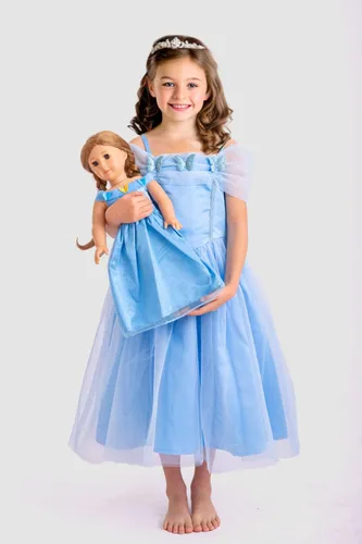 Vista 2 de Disfraces de princesa Cenicienta a juego para niñas y muñecas
