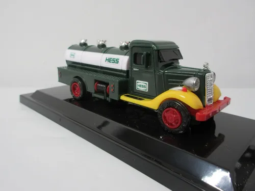 Vista 3 de Hess Toy Truck 2023 25th Anniversary Mini Collection - Primer camión, camión de juguete con crucero espacial y petrolero