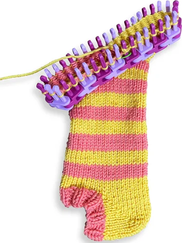 Vista 7 de Authentic Knitting Board Flexee Loom Links Skinny, calibre pequeño, para hilo fino, 48 eslabones, 96 clavijas