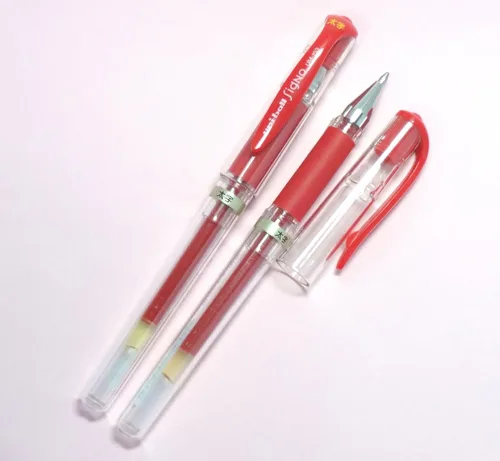 Vista 2 de Uni-ball Signo Broad UM-153 Bolígrafo de tinta de gel, rojo, 2 bolígrafos por paquete (importación de Japón) [Paquete original Komainu-Dou]