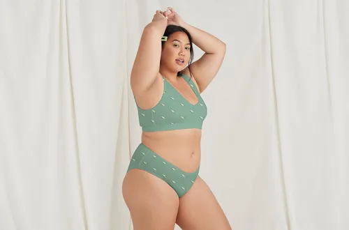 Vista 6 de MeUndies Brasier elástico de algodón orgánico con cuello en V, cómodo bralette para mujer, sin aros, tela exclusiva de Tienda