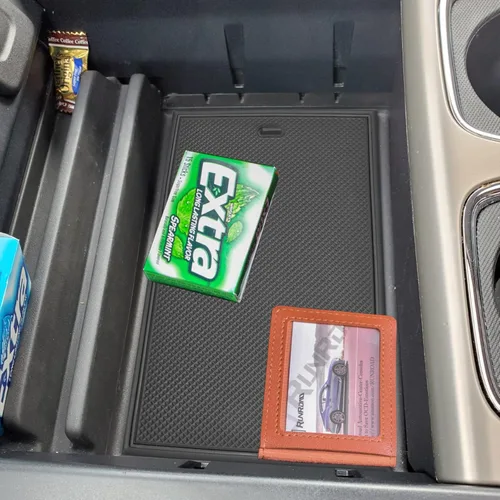 Vista 7 de RUNROAD Cubierta organizadora de consola central compatible con Chevy Silverado/GMC Sierra 1500 (2014-2018) y Silverado/Sierra 2500/3500HD