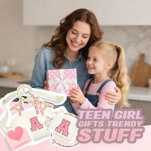 Vista 7 de Regalos de moda para niñas adolescentes, cangurera con monograma para niña con llavero, collar, dijes de taza, tarjeta de felicitación y caja