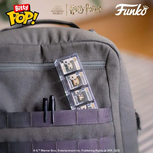 Vista 20 de Funko Bitty POP! HP - Voldemort, paquete de 4 - Lord Voldemort, Draco Malfoy (quidditch), Bellatrix Lestrange y una mini figura sorpresa misteriosa