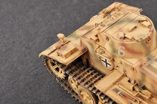 Vista 11 de Hobby Boss VK18.01 Alemán Pz.Kpfw.I Ausf.F Kit tardío