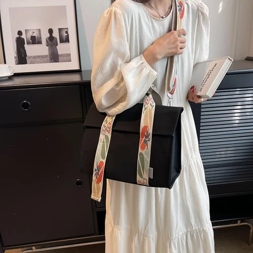 Vista 4 de IMCUZUR Bolso de lona para mujer, bolso cruzado de moda con correa ajustable para el hombro