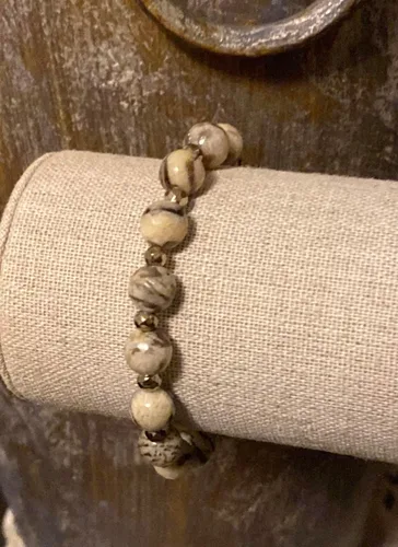 Vista 5 de Natural Feldspar and Pyrite Gemstone Crystal Bracelet
