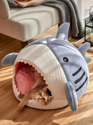 Vista 5 de QWINEE Cama para Gatos en Forma de Tiburón, Cama para Gatitos, Casa de Escondite, Cálida, Suave, Cómoda, Semicerrada, Azul, Tamaño S