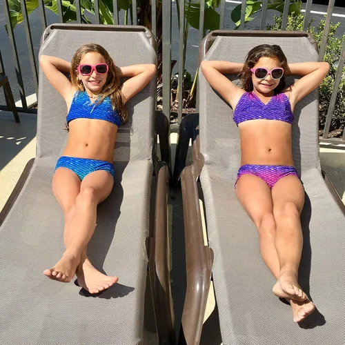 Vista 4 de Sun Tails Mermaid Swimsuit - Girls Bikini Set - Matching Scale