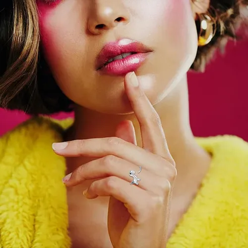 Vista 5 de Alianzas de compromiso de boda para mujer, mano para hombre, con anillo ajustable, lindas joyas apilables, regalos de cumpleaños de Navidad