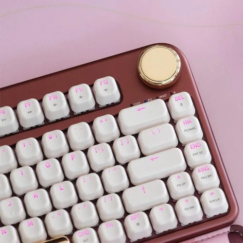Vista 3 de Azio IZO Teclado mecánico inalámbrico BT5/USB para PC y Mac, Rosa Barroca