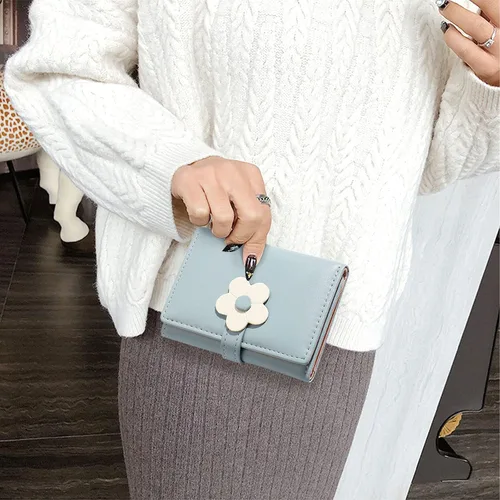 Vista 2 de LJCZKA Bonita cartera pequeña para niñas y mujeres, bloqueo RFID, piel sintética, tres plegadas, bolsillo para efectivo con tarjetero y billetera