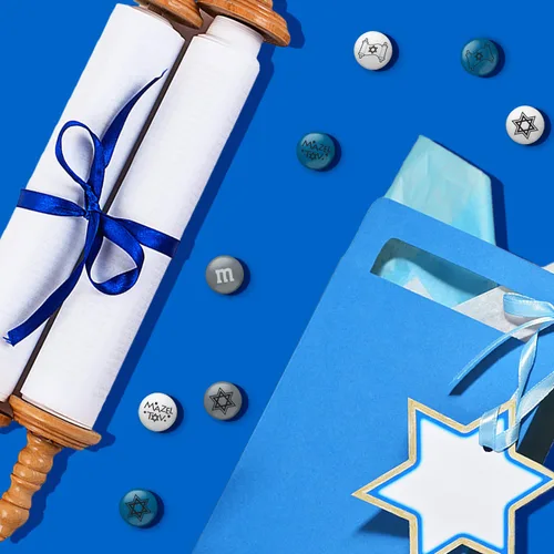 Vista 6 de M&M'S Bar Mitzvah - Caramelo de chocolate con leche, azul, plateado, blanco, bolsa a granel de 2 libras