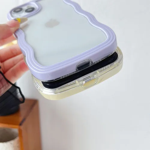 Vista 5 de Caseative Funda para iPhone 13, color negro Forma de marco de onda rizada linda a prueba de golpes suave