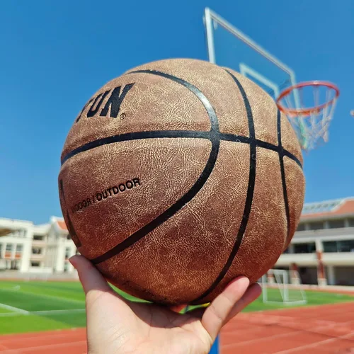 Vista 9 de Profesional Piel de Grano Superior de Vaca Baloncesto, Bola de Cuero para Juego Interior para Competencia y Entrenamiento Marrón