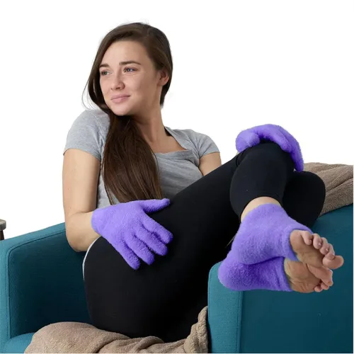 Vista 2 de NatraCure Mangas y Guantes de Gel Hidratante para Talón y Manos - Lavanda (para Piel Seca, Manos, Pies y Cutículas)