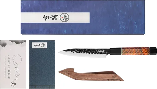 Vista 5 de Concord Genbu - Cuchillo de chef tradicional japonés martillado con doble biselado, hoja 9CR18MOV con 60 HRC. Mango de resina de concha de tortuga.