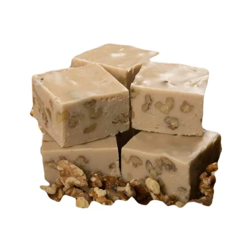 Vista 5 de Fudge de chocolate con caramelo y pecanas de Betsy's Fancy Fudge, 1 libra en 4 piezas envueltas, sin gluten, ideal para regalos, hecho a mano