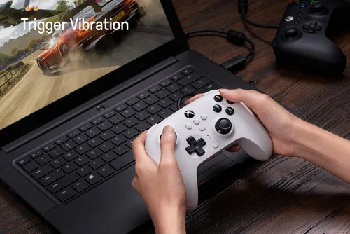 Vista 4 de 8Bitdo Ultimate Wired Controller for Xbox Series XS, Xbox One and Windows, PC Gaming Gamepad with Back Buttons, Trigger Vibration, 3.5mm Audio Jack