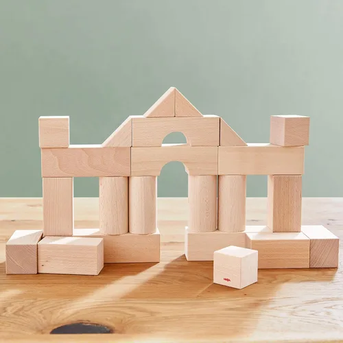 Vista 2 de HABA Juego de 26 piezas de bloques de construcción de madera: juguetes apilables de extremos abiertos, bloques para niños pequeños y juguetes