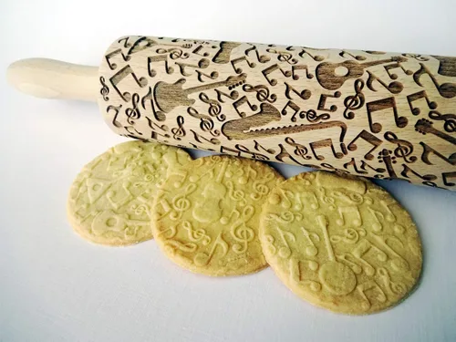 Vista 3 de INSTRUMENTOS MUSICALES EMBOSSING ROLLING PIN CON NOTAS E INSTRUMENTOS MUSICALES GRABADO LÁSER PARA GALLETAS REGALO PARA MÚSICO