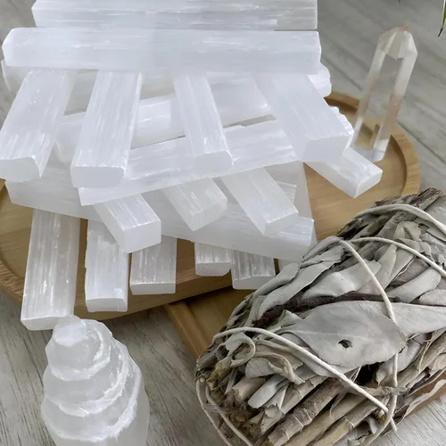 Vista 7 de SOUL STICKS 4 varitas de cristal de selenita Paquete variado de palitos de selenita para curación Reiki y dibujo de energía metafísica