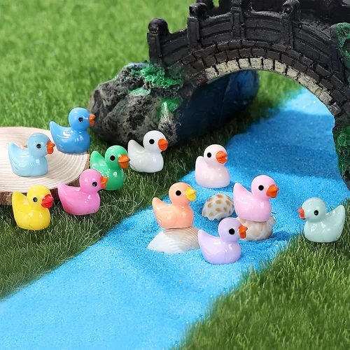 Vista 7 de 220 piezas de mini patos de resina, patos pequeños para jardín, ornamento de micro paisaje, casa de muñecas, broma de Navidad, Halloween 11