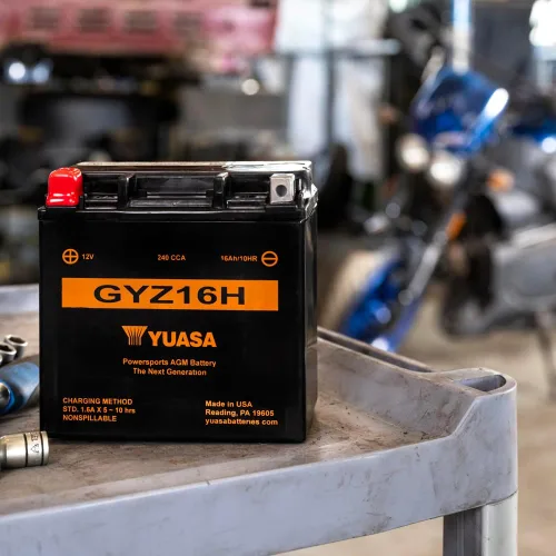 Vista 3 de Yuasa (YUAM716GH) GYZ16H batería activada
