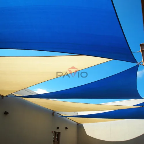 Vista 6 de Patio Paradise Vela de Sombra Triangular de 2' x 2' x 2' Toldo Parasol Tela de Sombra Bloqueo de Luz Solar Cubierta de Pérgola Patio HDPE Toldo