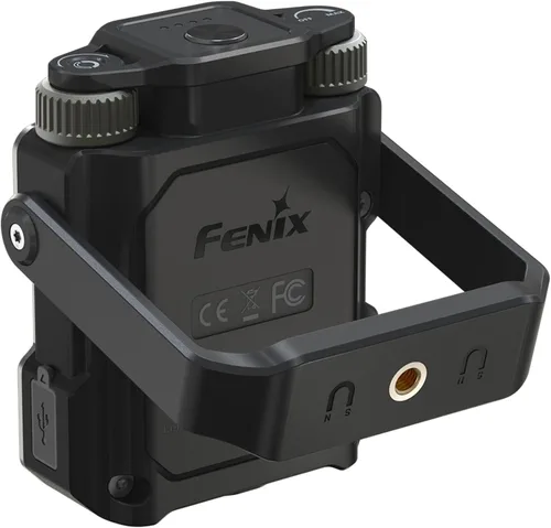Vista 4 de Fenix CL27R Linterna de camping, 1600 lúmenes, recargable por USB-C, resistente al agua, portátil con LEDs blancos y rojos y organizador Lumentac