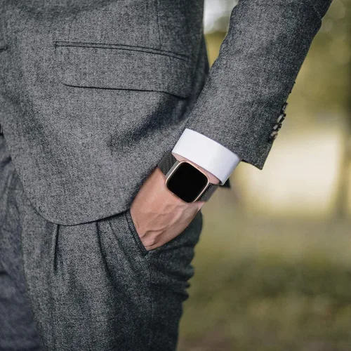 Vista 4 de Bandas de metal compatibles con reloj inteligente Fitbit Versa/Versa Lite/Versa 2 para mujeres y hombres, correa de repuesto de malla de acero Negro