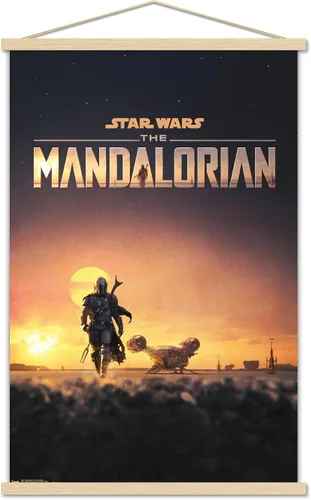 Vista 16 de Trends International Star Wars: The Mandalorian - Póster de pared de una hoja D23, 14.725 x 22.375 pulgadas, versión enmarcada de madera de granero
