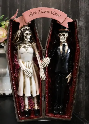 Vista 3 de Ebros Gift Love Never Dies - Figura decorativa de 10 pulgadas de alto, esqueleto de boda, pareja nupcial tomados de la mano dentro del ataúd
