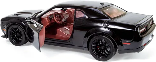Vista 4 de All Star Toys 2018 Challenger SRT Hellcat Widebody Negro con interior rojo 1/24 Modelo de Diecast Motormax 79350 Edición Exclusiva