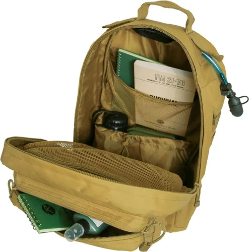 Vista 2 de Rothco Mochila táctica Fast Mover 18280 Color marrón coyote